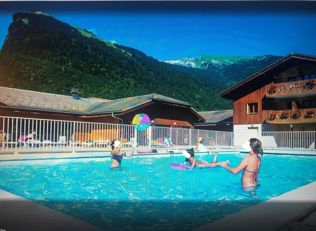 Studio - Le D2 Du Grand Tetras Samoëns Eksteriør billede